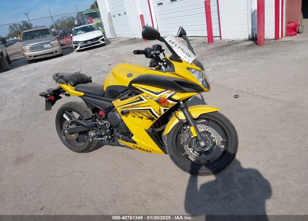 2009 YAMAHA FZ6 R VIN: JYARJ18E69A000999