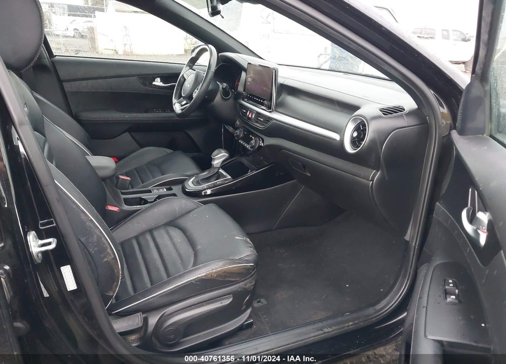 2023 KIA FORTE GT LINE VIN: 3KPF54AD3PE577837