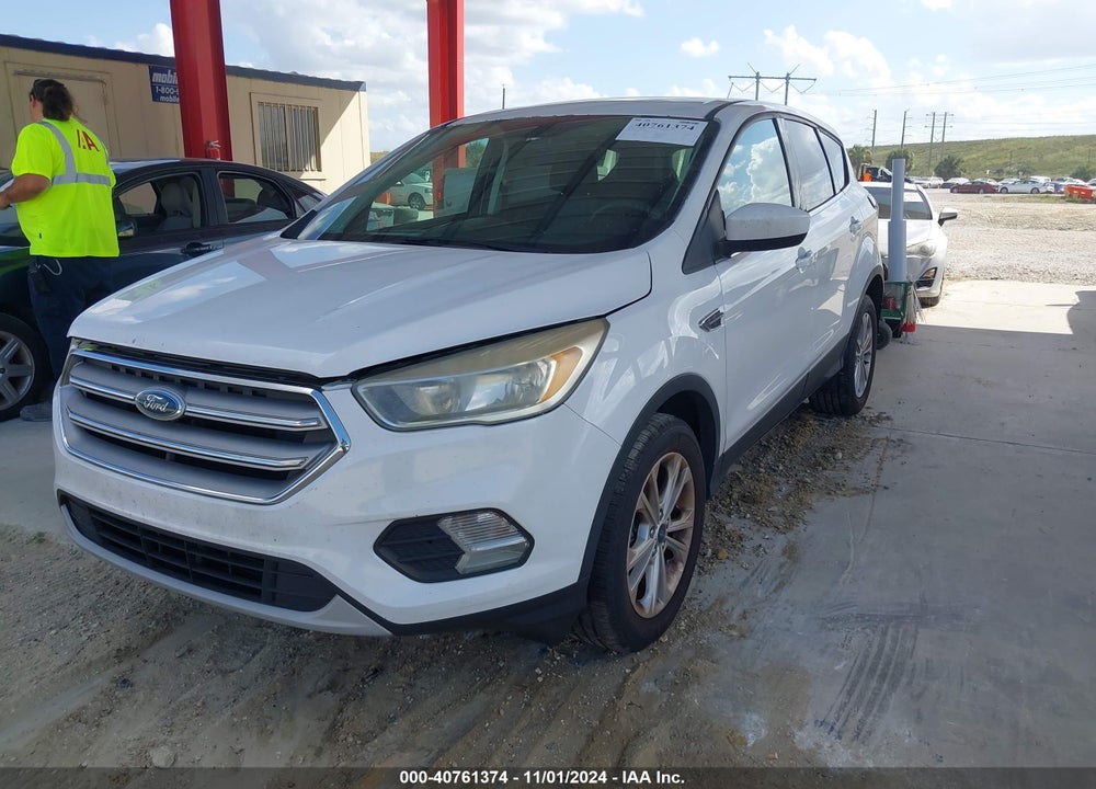 2017 FORD ESCAPE SE VIN: 1FMCU0G99HUA51552