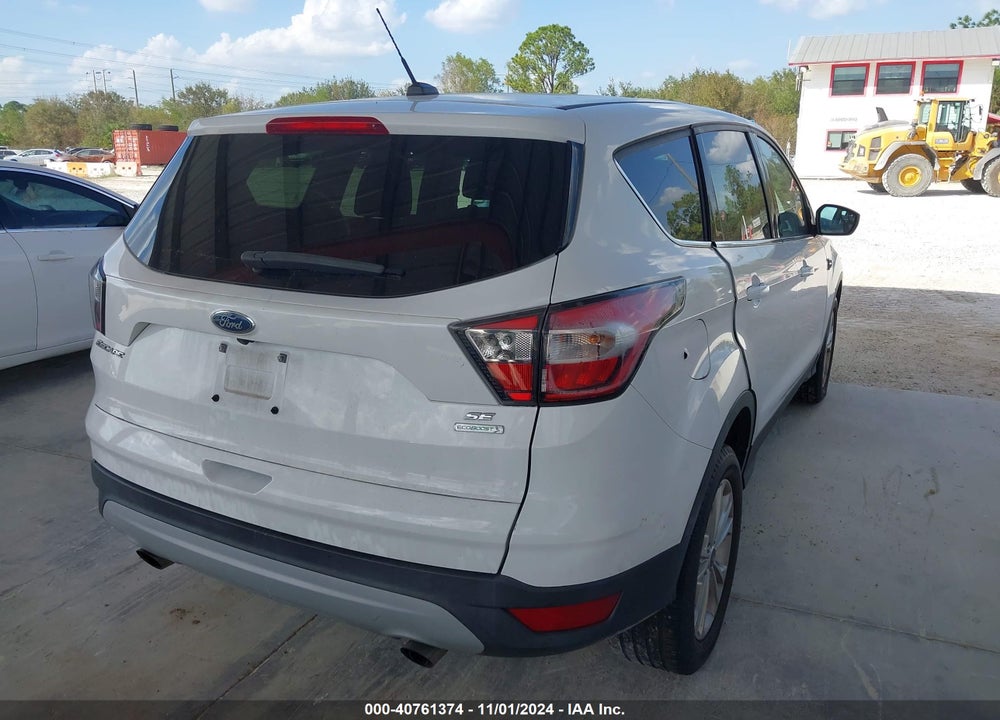 2017 FORD ESCAPE SE VIN: 1FMCU0G99HUA51552