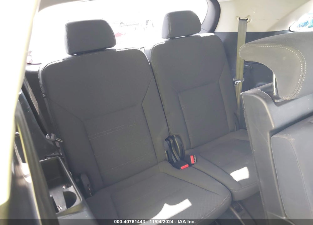 2019 KIA SORENTO 2.4L LX VIN: 5XYPG4A31KG518741