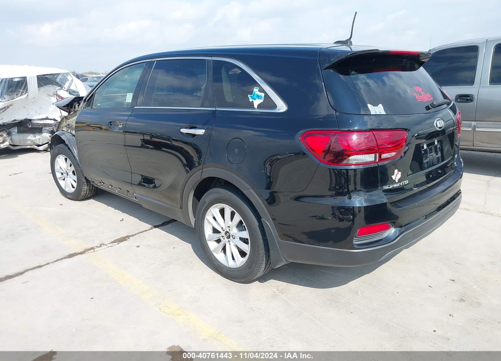 2019 KIA SORENTO 2.4L LX VIN: 5XYPG4A31KG518741