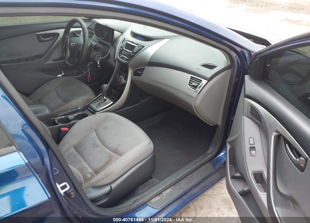 2013 HYUNDAI ELANTRA GLS VIN: KMHDH4AE7DU740179
