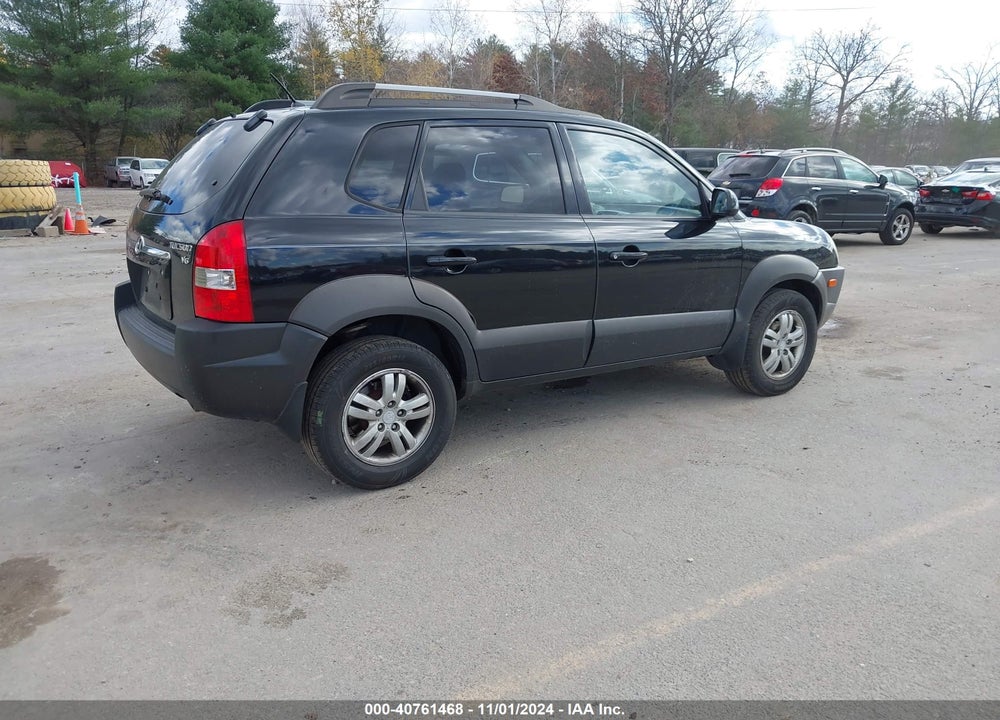 2007 HYUNDAI TUCSON LIMITED/SE VIN: KM8JN72D37U671188