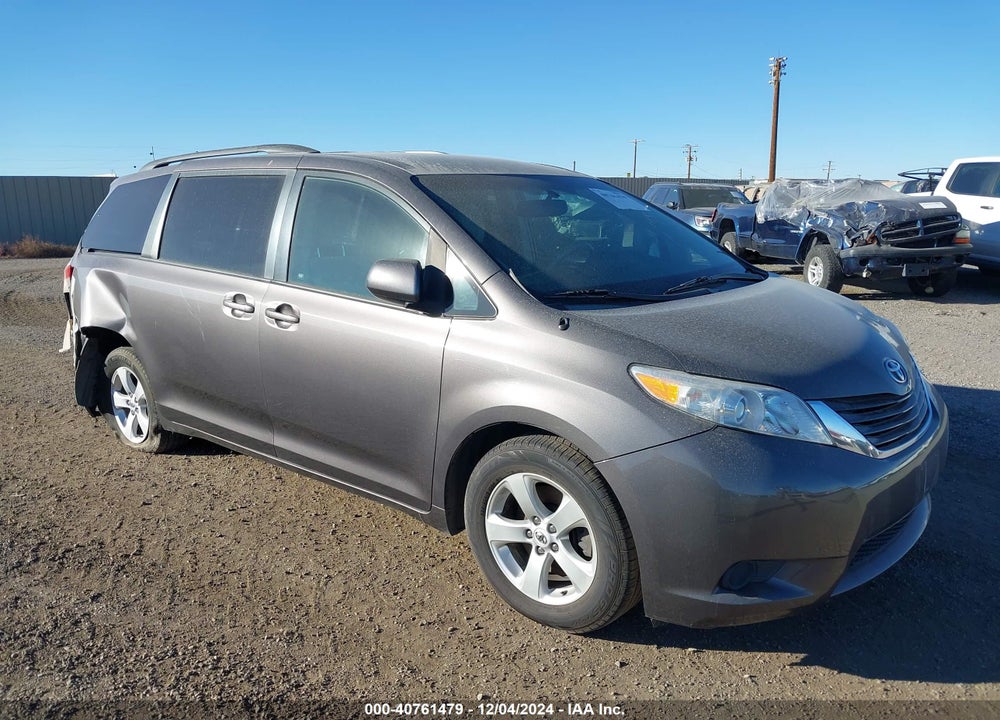 2011 TOYOTA SIENNA LE V6 VIN: 5TDKK3DC5BS165440