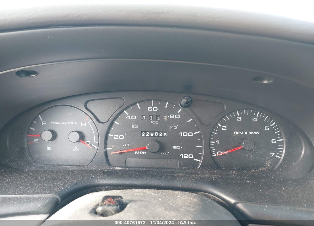2000 MERCURY SABLE LS PREMIUM VIN: 1MEFM55S4YG605033