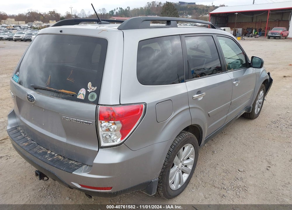 2011 SUBARU FORESTER 2.5X PREMIUM VIN: JF2SHBDC0BH745919