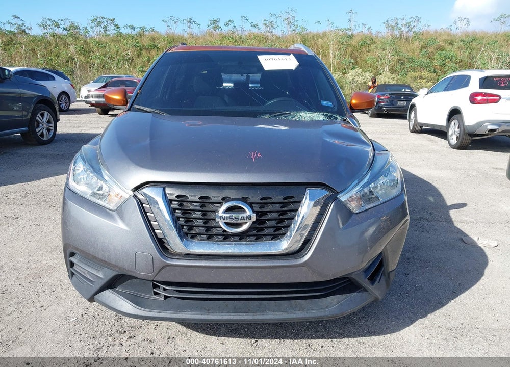 2018 NISSAN KICKS SV VIN: 3N1CP5CU3JL505705