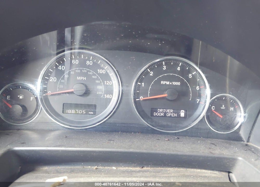 2010 JEEP COMMANDER SPORT VIN: 1J4RG4GK8AC129633