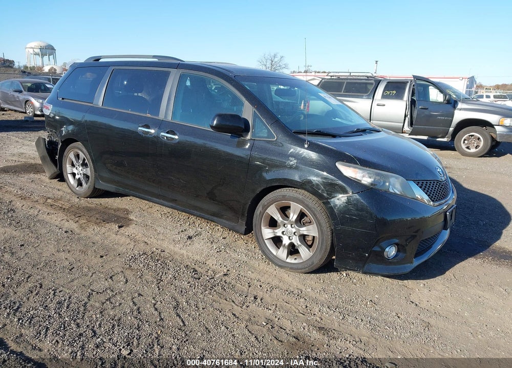 2014 TOYOTA SIENNA SE 8 PASSENGER VIN: 5TDXK3DC0ES490653
