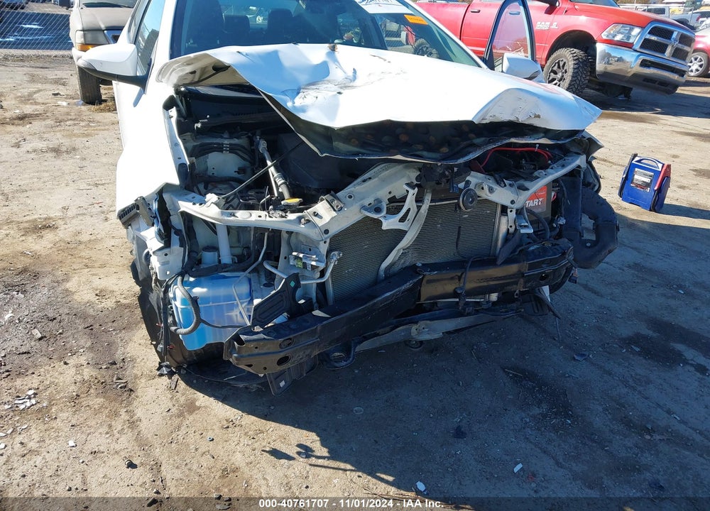 2014 TOYOTA COROLLA S PLUS VIN: 2T1BURHE5EC040136