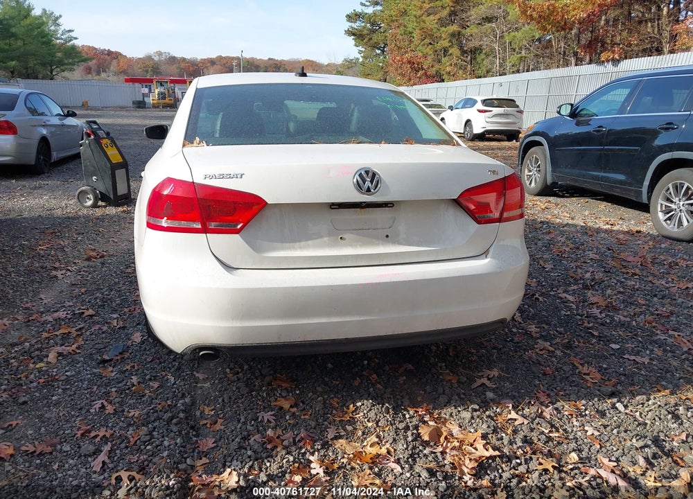 2015 VOLKSWAGEN PASSAT 1.8T WOLFSBURG EDITION VIN: 1VWAT7A35FC100550