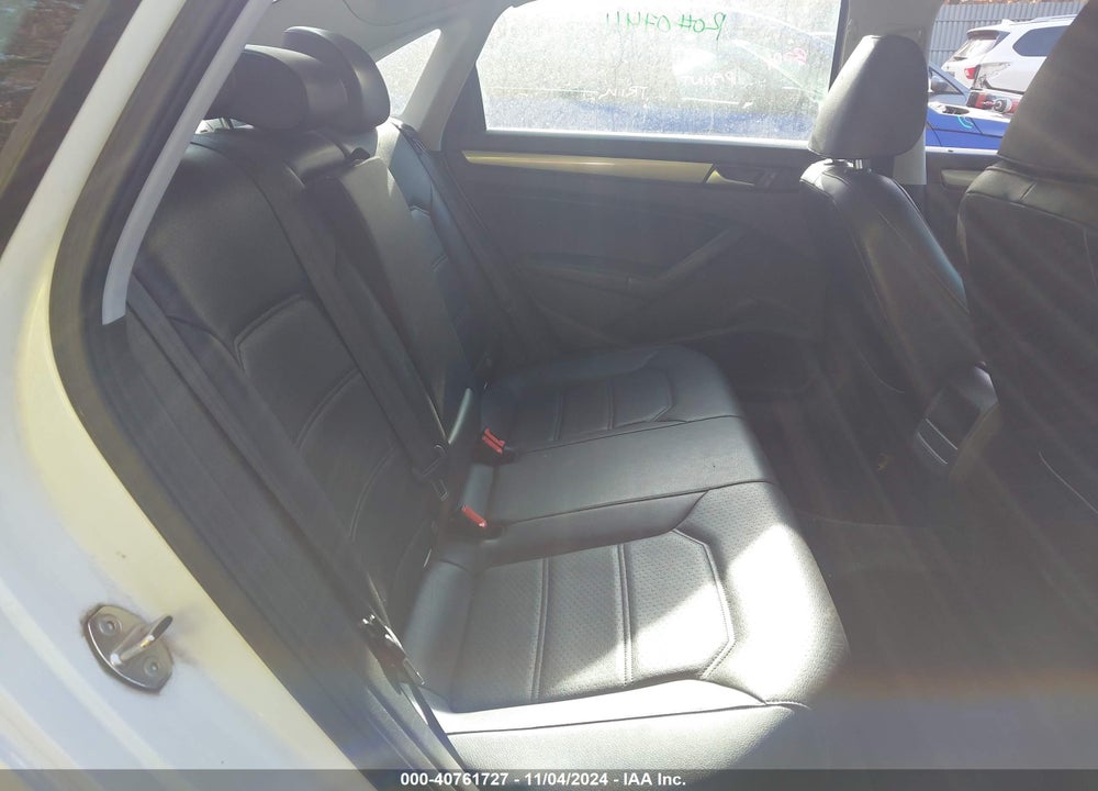 2015 VOLKSWAGEN PASSAT 1.8T WOLFSBURG EDITION VIN: 1VWAT7A35FC100550