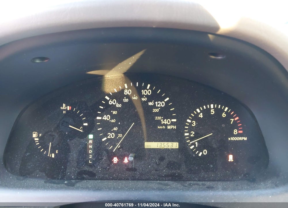 2000 LEXUS RX 300 VIN: JT6GF10U1Y0079140
