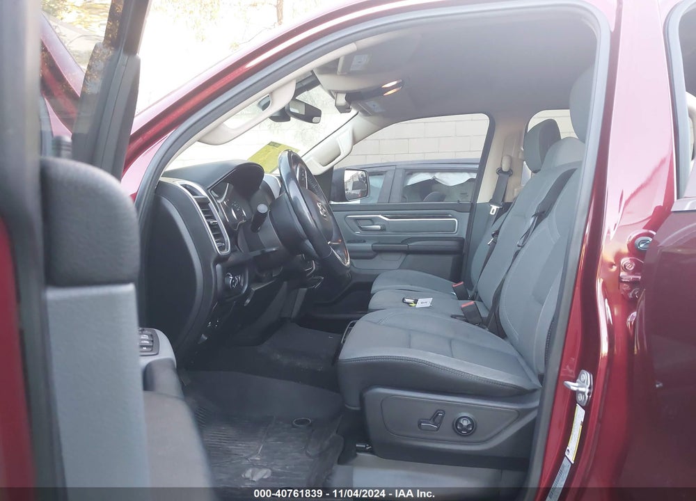 2019 RAM 1500 BIG HORN/LONE STAR 4X2 5'7 BOX VIN: 1C6RREFT9KN771324