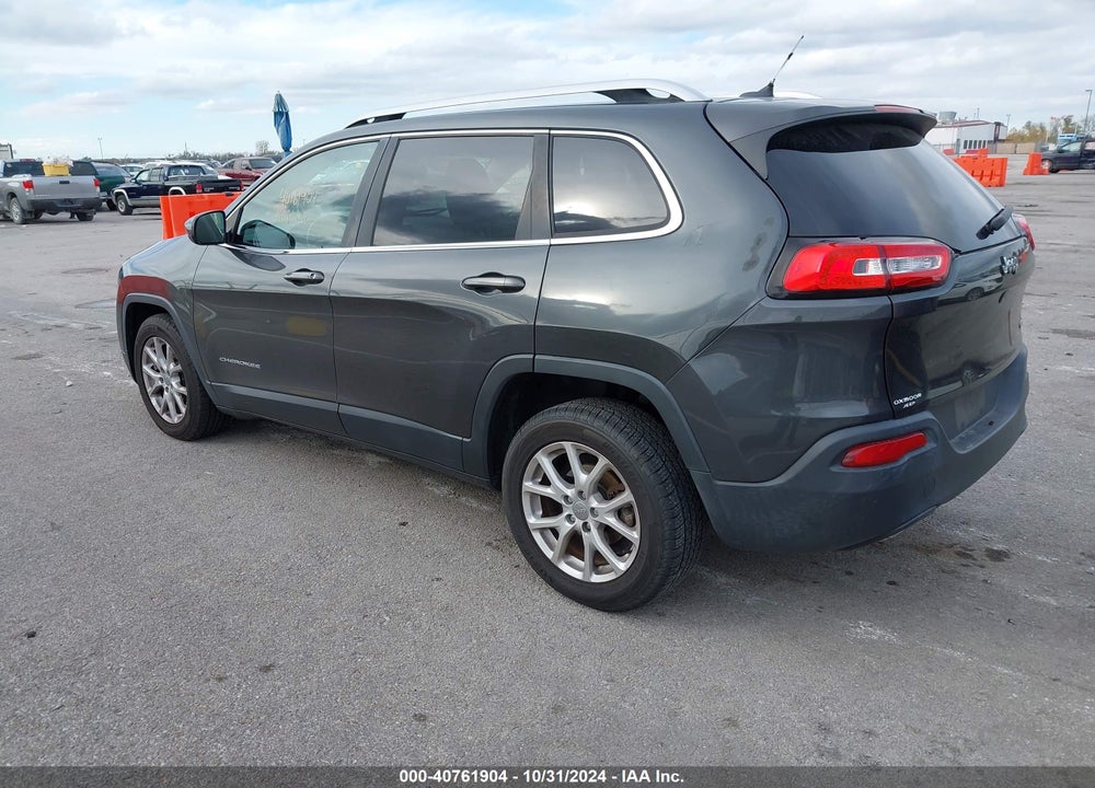 2015 JEEP CHEROKEE LATITUDE VIN: 1C4PJLCB1FW632828