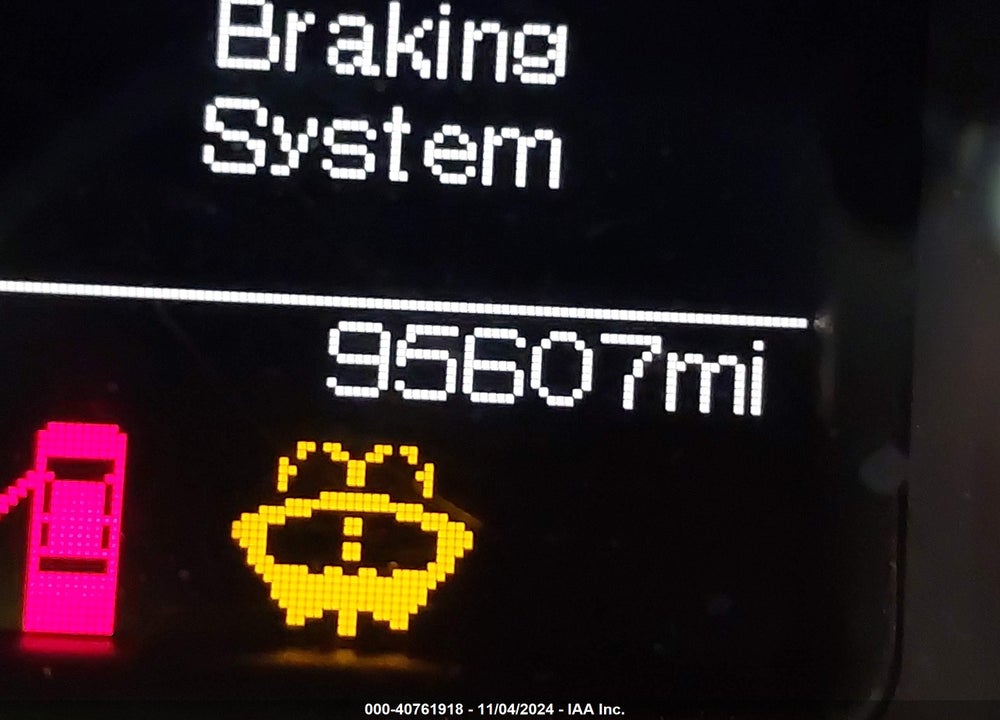 2018 RAM 1500 ST VIN: 1C6RR7FG7JS235647