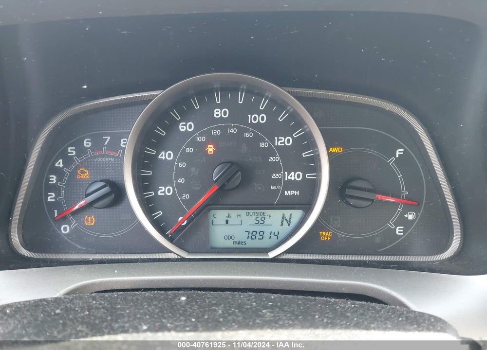 2015 TOYOTA RAV4 XLE VIN: 2T3RFREV3FW321338