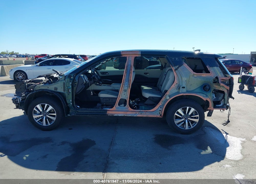 2022 NISSAN PATHFINDER SL 2WD VIN: 5N1DR3CA0NC273714