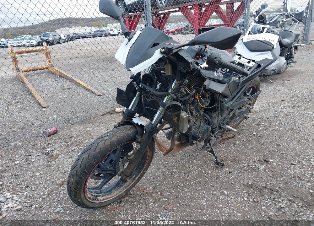 2014 KAWASAKI EX300 B VIN: JKAEX8B16EA002451