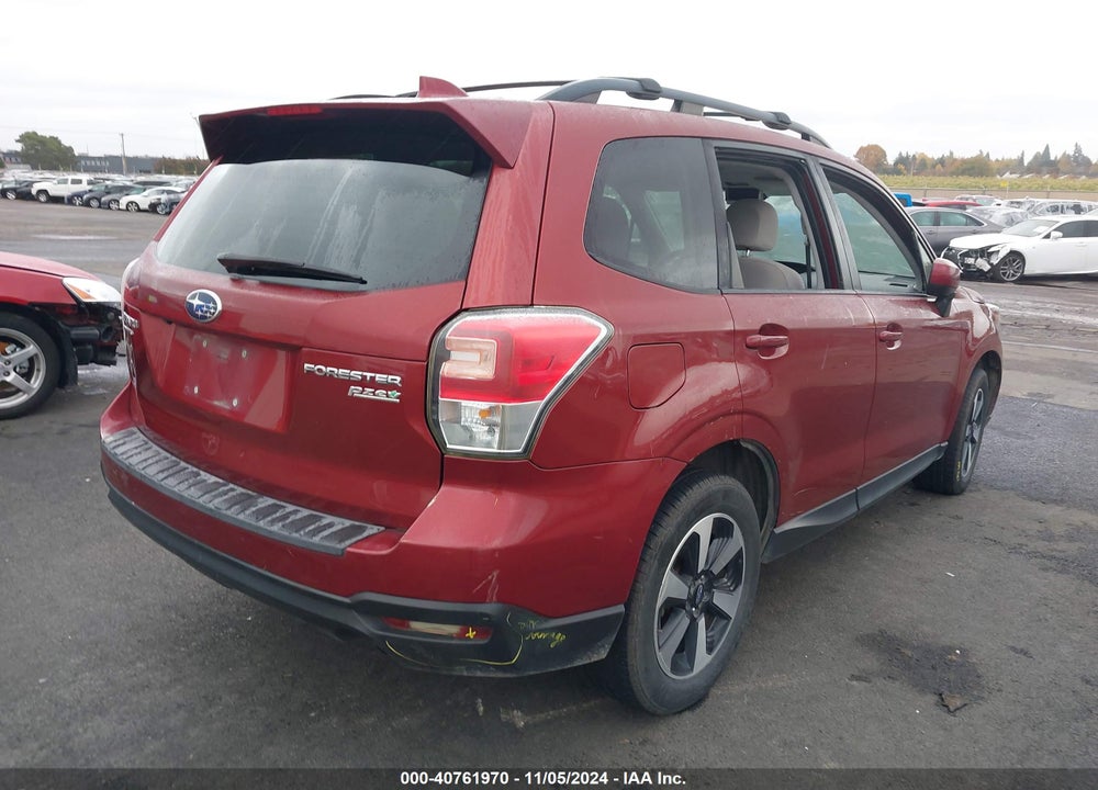2017 SUBARU FORESTER 2.5I PREMIUM VIN: JF2SJAECXHH440076