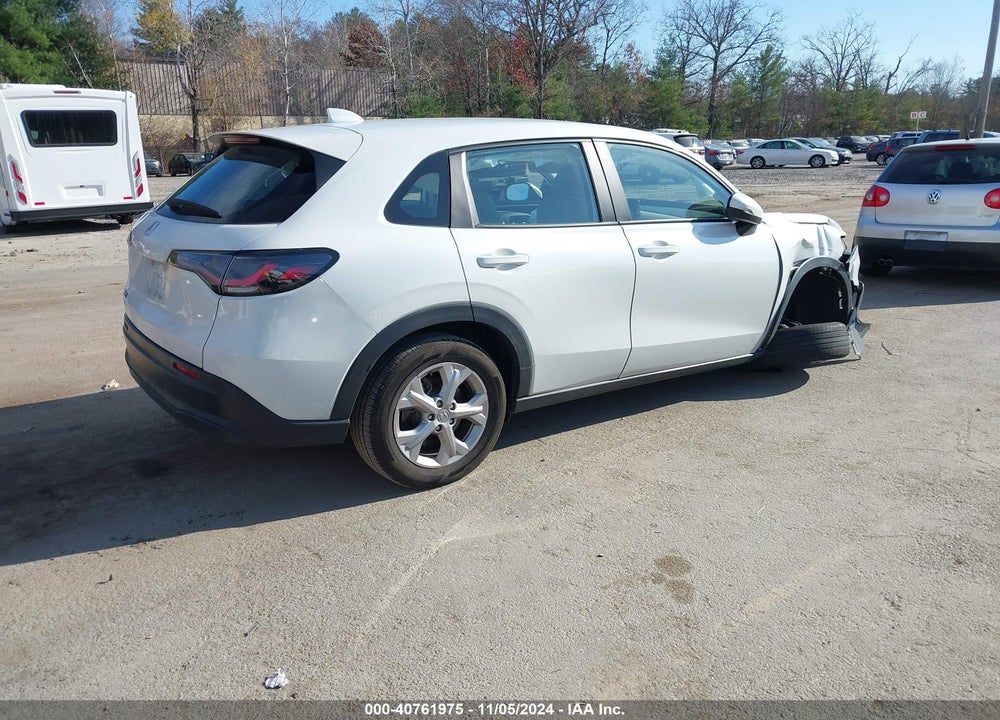 2024 HONDA HR-V AWD LX VIN: 3CZRZ2H31RM715221