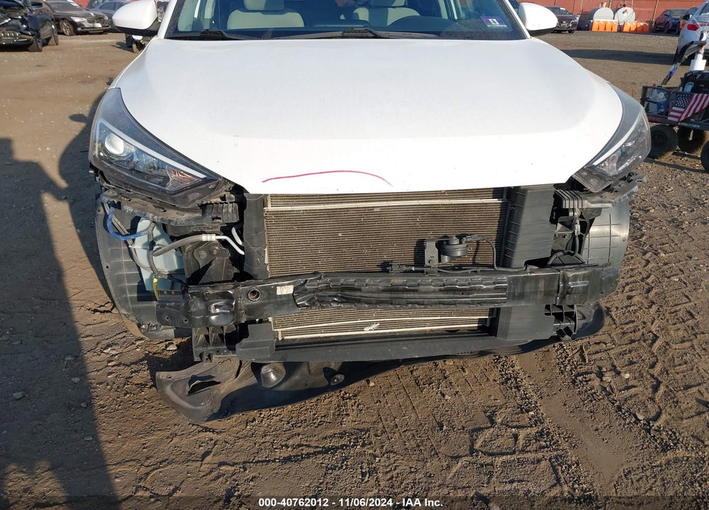 2019 HYUNDAI TUCSON SE VIN: KM8J23A46KU886138
