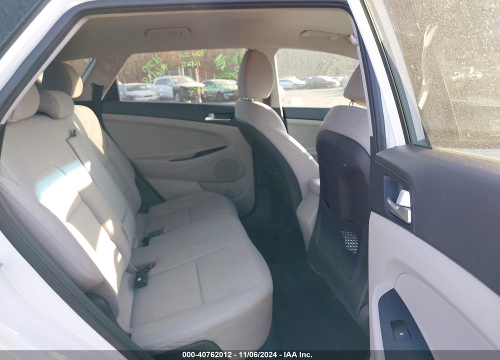 2019 HYUNDAI TUCSON SE VIN: KM8J23A46KU886138