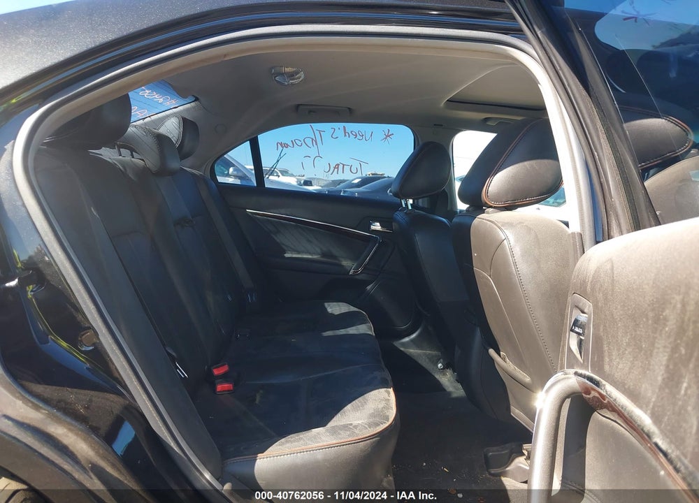 2011 LINCOLN MKZ VIN: 3LNHL2JC0BR759566