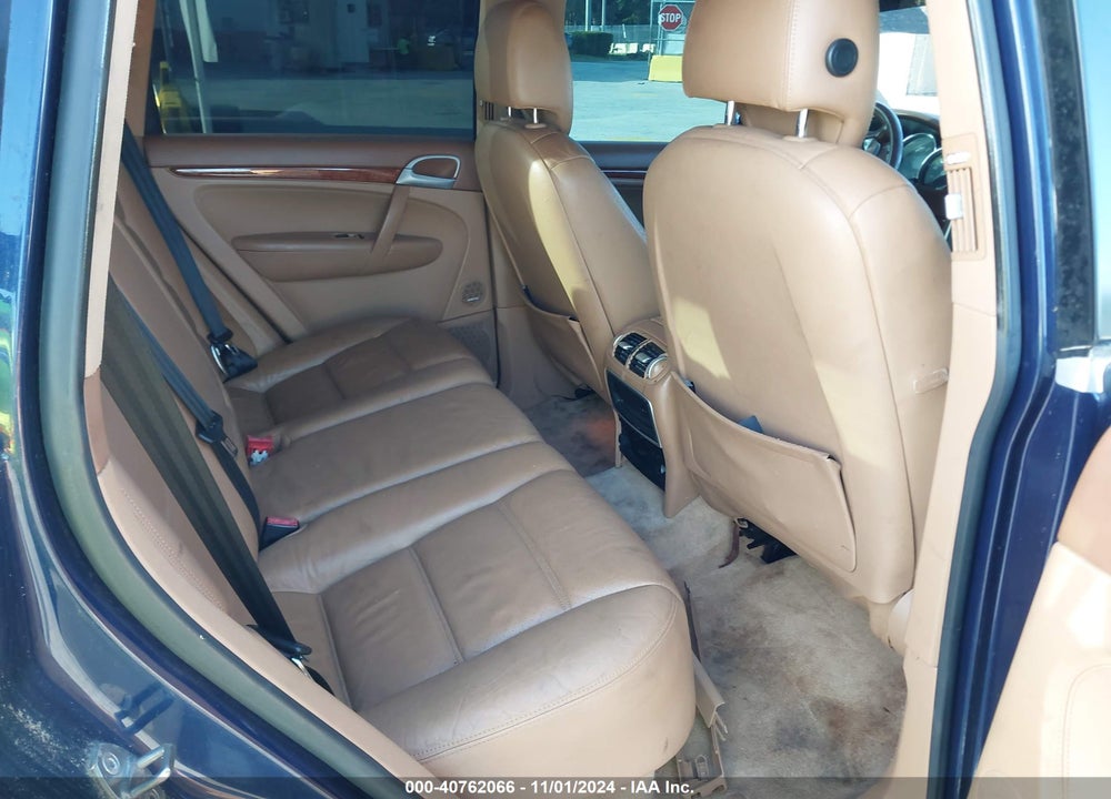 2004 PORSCHE CAYENNE TURBO VIN: WP1AC29P44LA90361