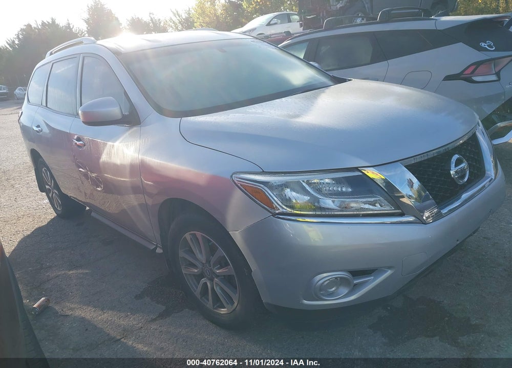 2013 NISSAN PATHFINDER SV VIN: 5N1AR2MN1DC638222