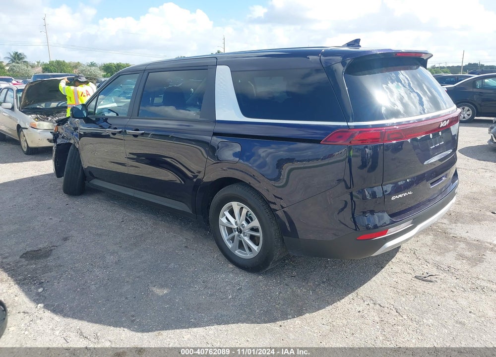 2024 KIA CARNIVAL MPV LX SEAT PACKAGE VIN: KNDNB4H30R6441062