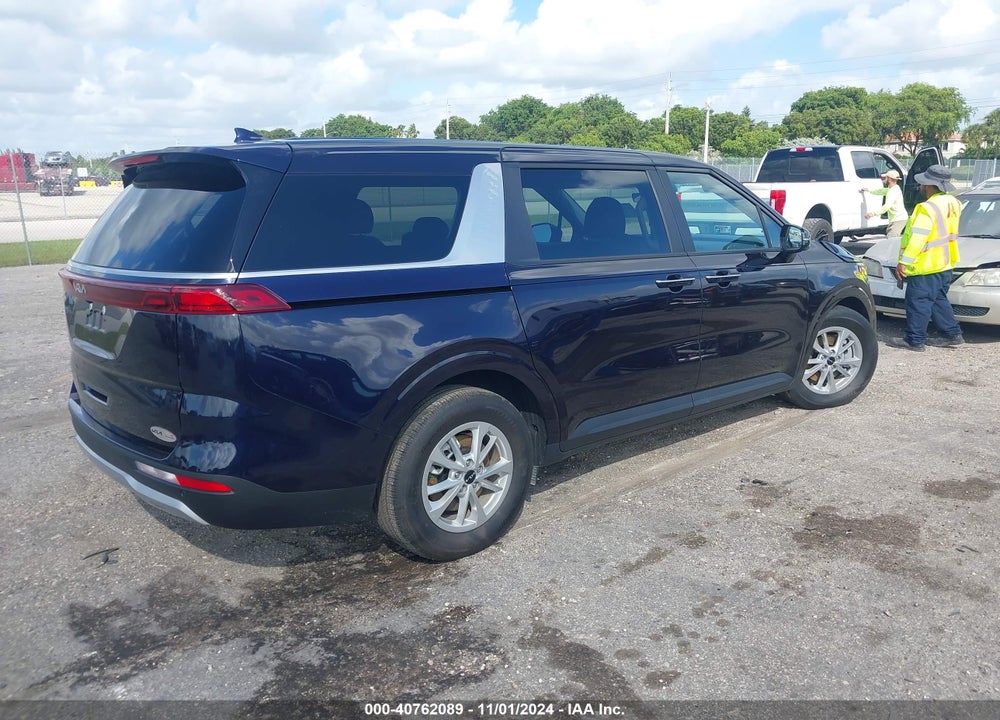 2024 KIA CARNIVAL MPV LX SEAT PACKAGE VIN: KNDNB4H30R6441062