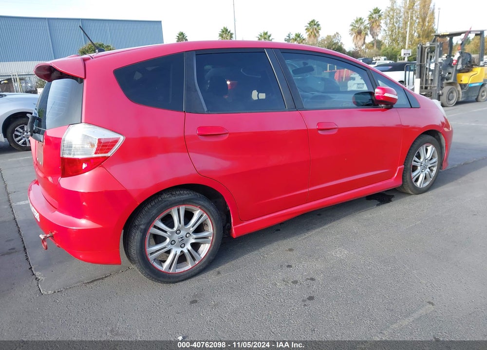 2009 HONDA FIT SPORT VIN: JHMGE88409S043873