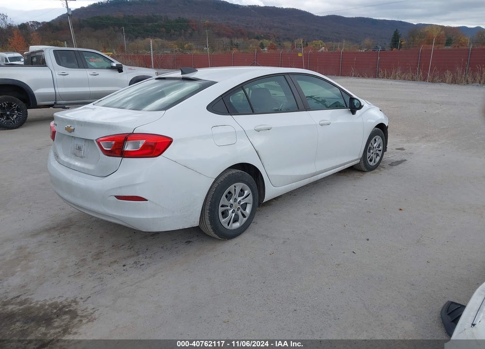 2019 CHEVROLET CRUZE LS VIN: 1G1BC5SM4K7106290