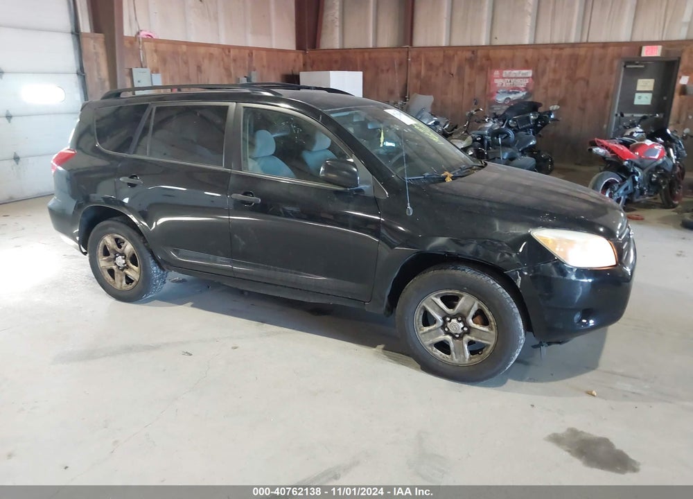 2008 TOYOTA RAV4 VIN: JTMBD33V886061983