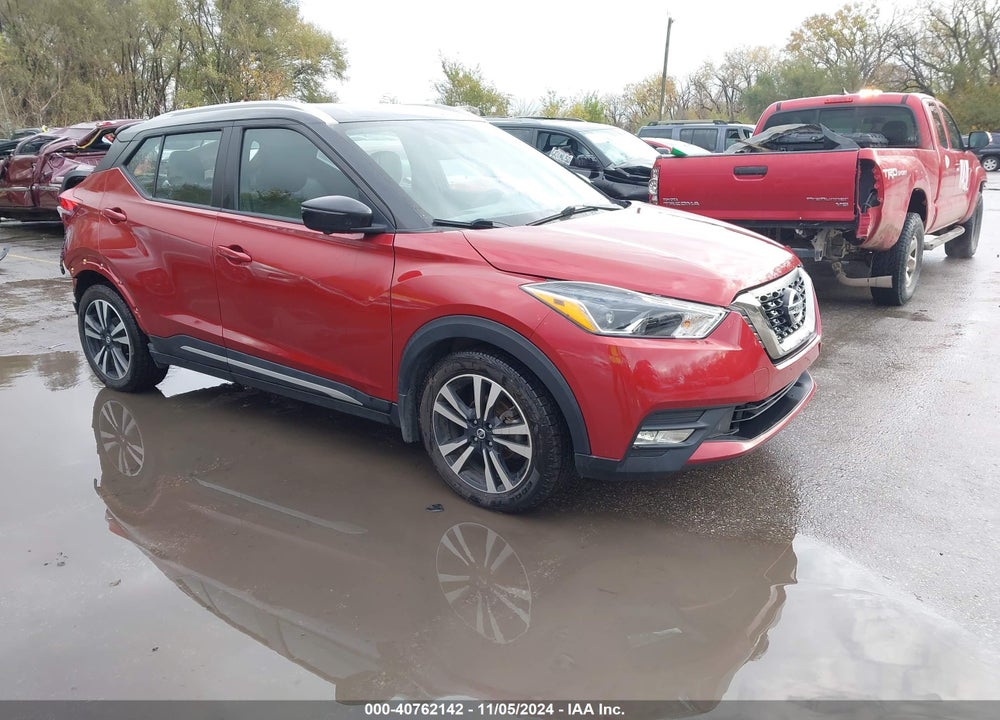 2018 NISSAN KICKS SR VIN: 3N1CP5CU9JL515333