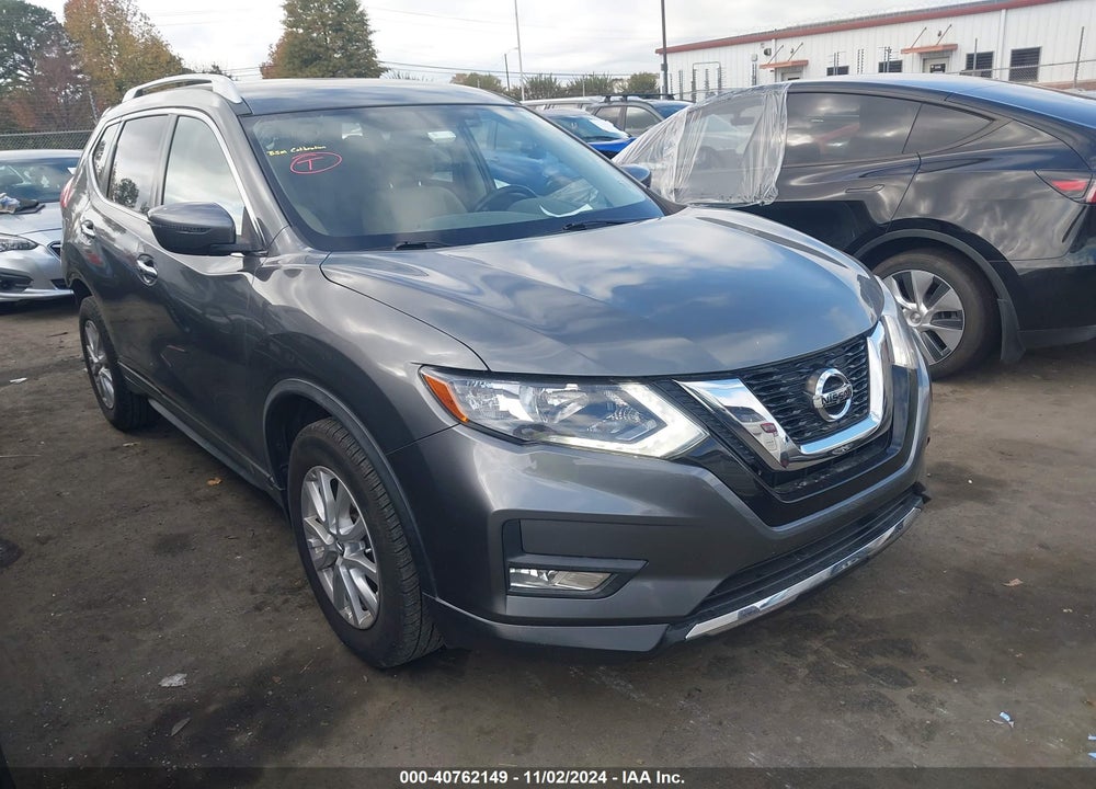 2017 NISSAN ROGUE SV VIN: JN8AT2MT7HW143598
