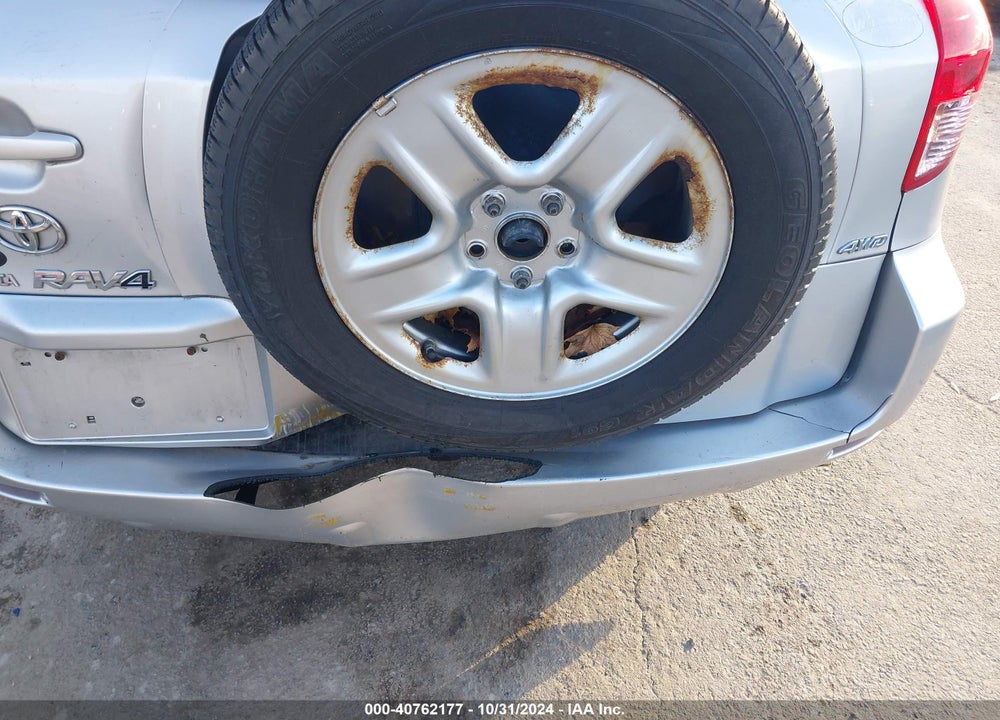 2006 TOYOTA RAV4 VIN: JTMBD33V366003955