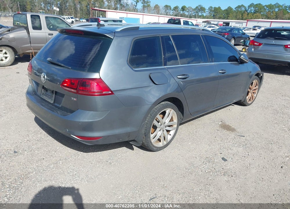 2015 VOLKSWAGEN GOLF SPORTWAGEN TSI SEL 4-DOOR VIN: 3VWC17AU5FM510304