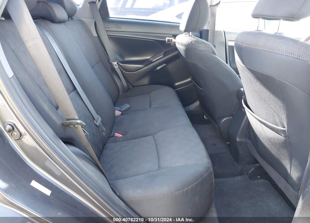 2010 PONTIAC VIBE VIN: 5Y2SP6E85AZ411414