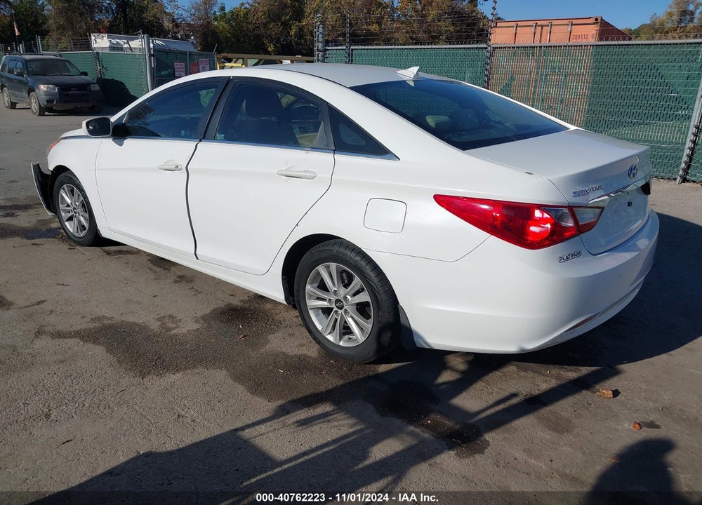 2013 HYUNDAI SONATA GLS VIN: 5NPEB4AC9DH632486