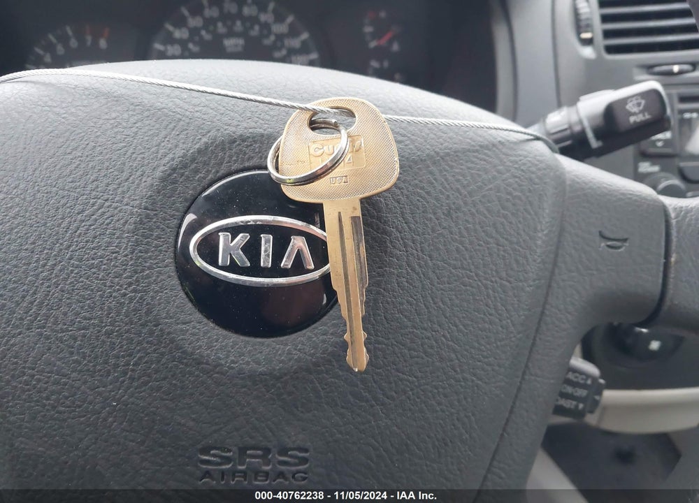 2006 KIA SPECTRA VIN: KNAFE122X65293785