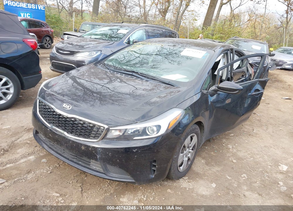 2018 KIA FORTE VIN: 3KPFK4A7XJE245033