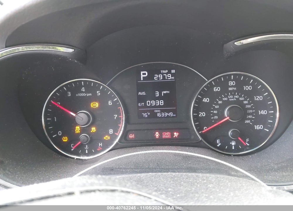 2018 KIA FORTE VIN: 3KPFK4A7XJE245033