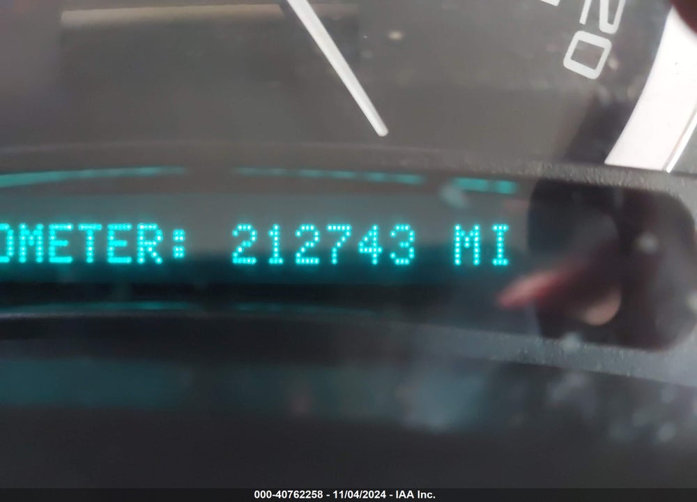 2005 CADILLAC ESCALADE STANDARD VIN: 1GYEK63N85R164880
