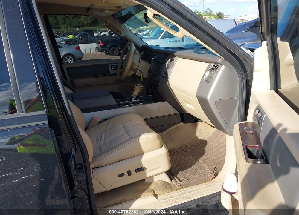 2014 FORD EXPEDITION XLT VIN: 1FMJU1H50EEF21580