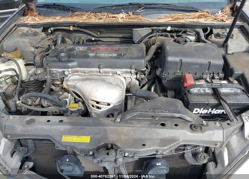 2002 TOYOTA CAMRY XLE VIN: 4T1BE32K92U569849
