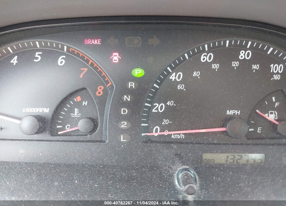 2002 TOYOTA CAMRY XLE VIN: 4T1BE32K92U569849