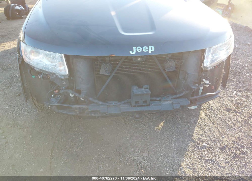 2011 JEEP GRAND CHEROKEE OVERLAND VIN: 1J4RR6GT8BC697705